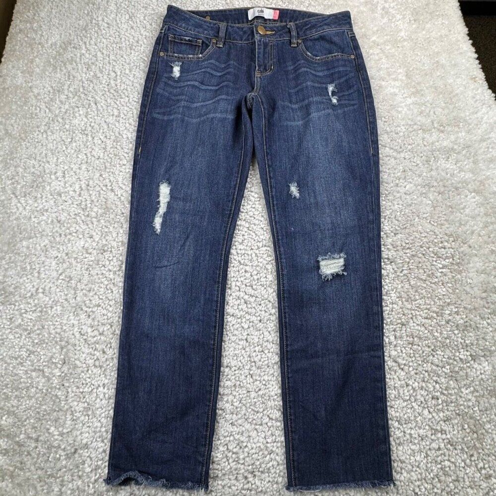 Cabi Slim Boyfriend Distressed Jean Raw Hem - Picture 2 of 9